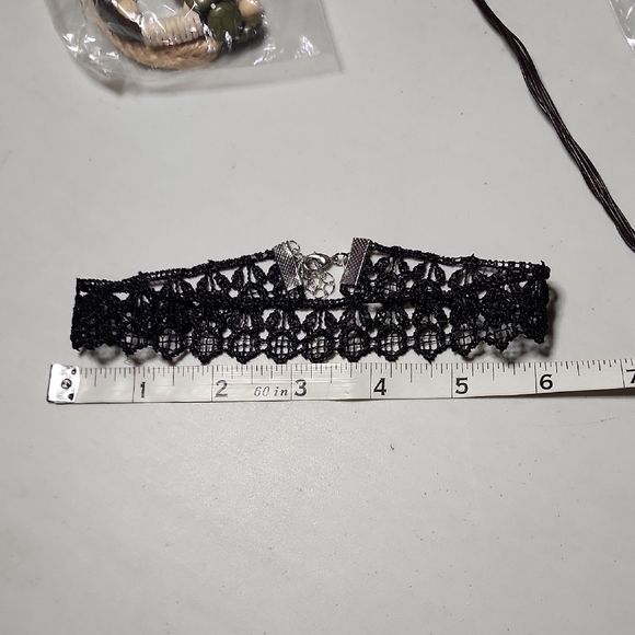 Assorted Jewelry Set with Key Pendant - Picture 4 of 4